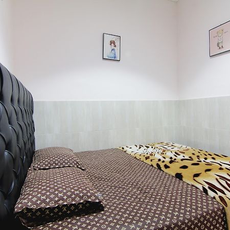 Wanderlust Homestay Yogyakarta Exteriör bild