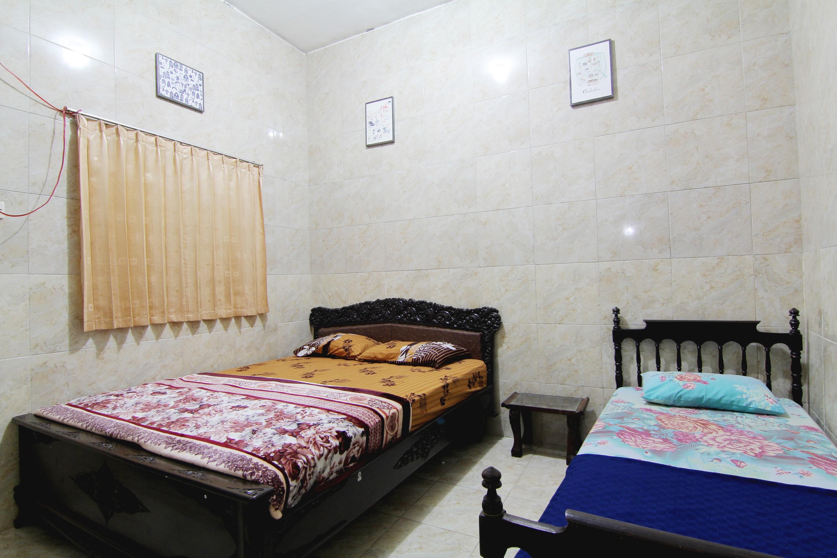 Wanderlust Homestay Yogyakarta Exteriör bild
