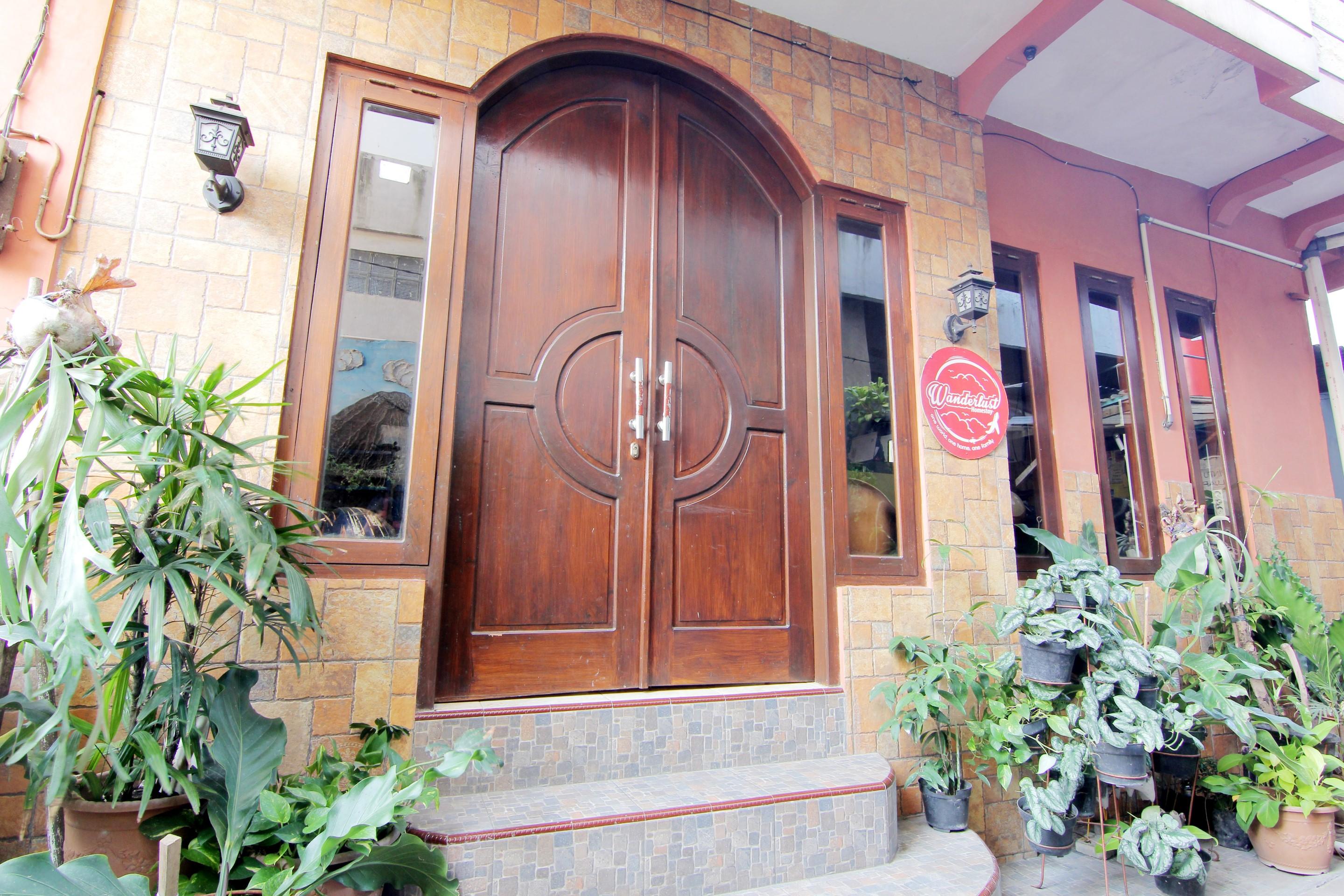 Wanderlust Homestay Yogyakarta Exteriör bild