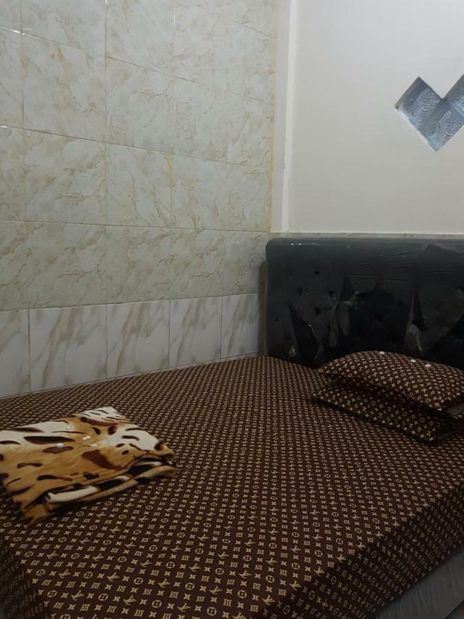 Wanderlust Homestay Yogyakarta Exteriör bild